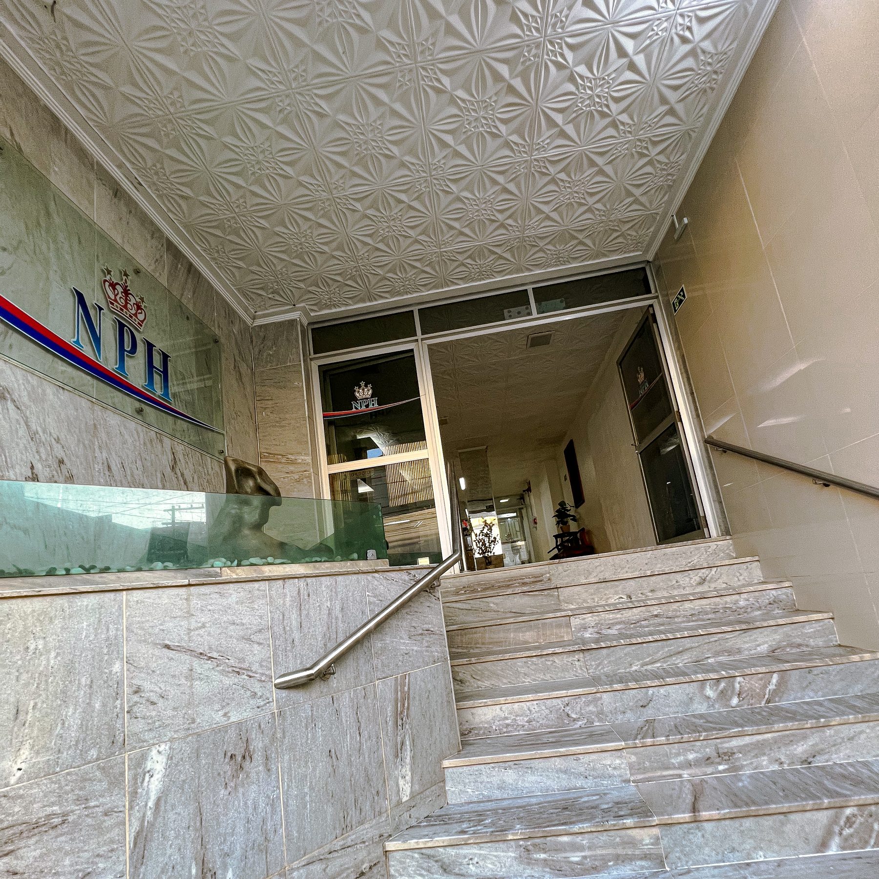 Fachada do Nobre Palace Hotel em Teófilo Otoni